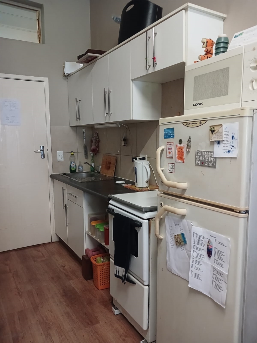 1 Bedroom Property for Sale in Glenwood KwaZulu-Natal