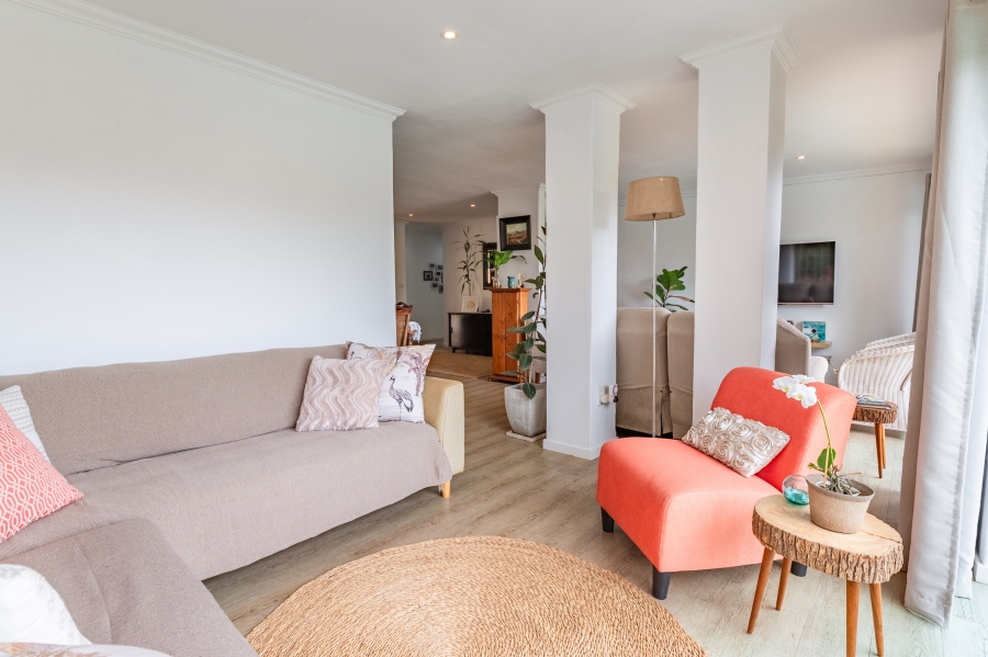 3 Bedroom Property for Sale in Essenwood KwaZulu-Natal