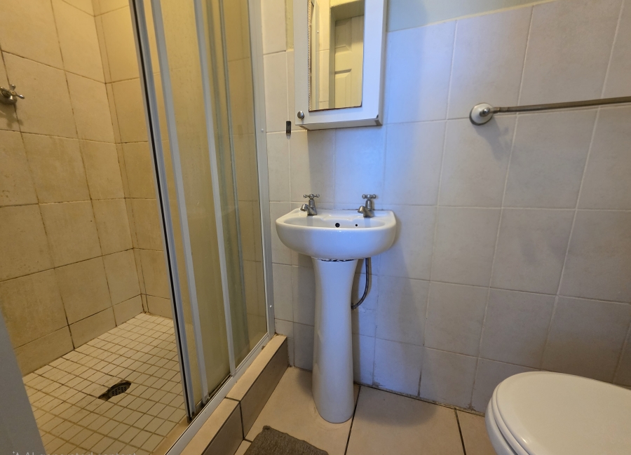 2 Bedroom Property for Sale in Empangeni Central KwaZulu-Natal