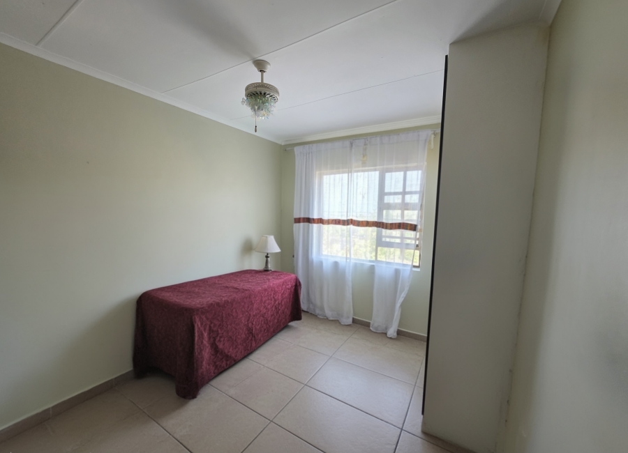 2 Bedroom Property for Sale in Empangeni Central KwaZulu-Natal