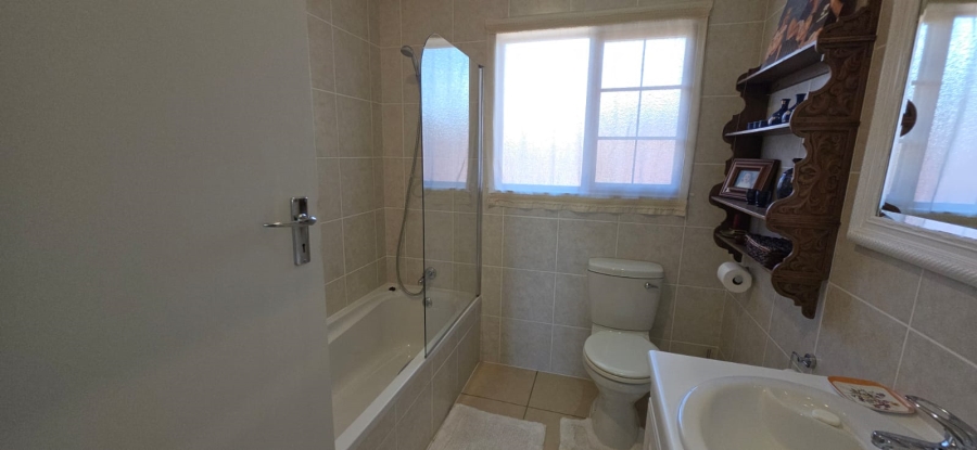 2 Bedroom Property for Sale in Amber Ridge KwaZulu-Natal