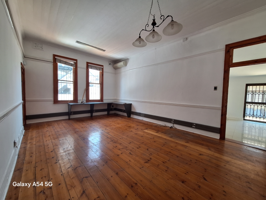 To Let 6 Bedroom Property for Rent in Morningside KwaZulu-Natal