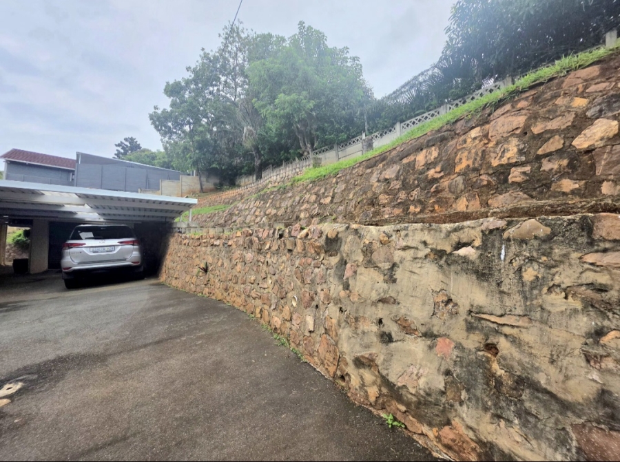 4 Bedroom Property for Sale in Amanzimtoti KwaZulu-Natal