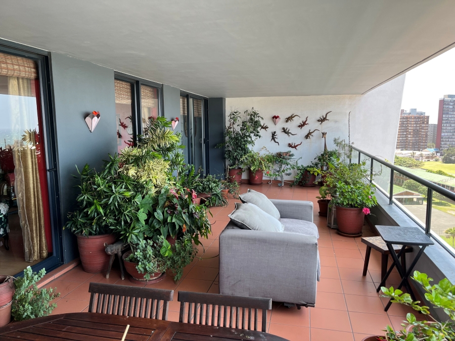 3 Bedroom Property for Sale in Point Waterfront KwaZulu-Natal