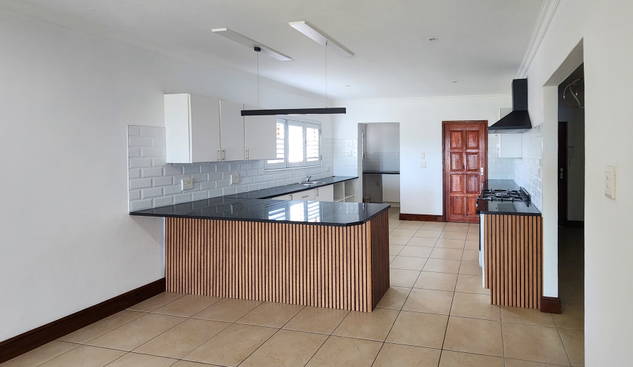 4 Bedroom Property for Sale in Sheffield Beach KwaZulu-Natal