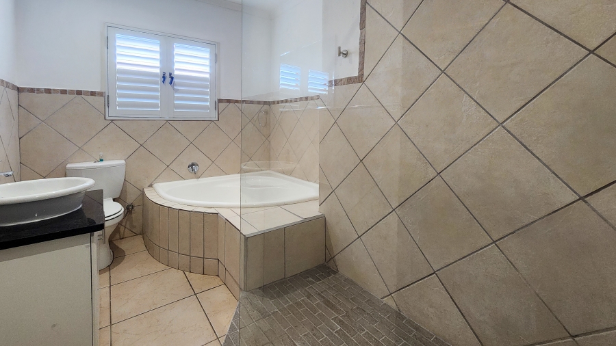 4 Bedroom Property for Sale in Sheffield Beach KwaZulu-Natal