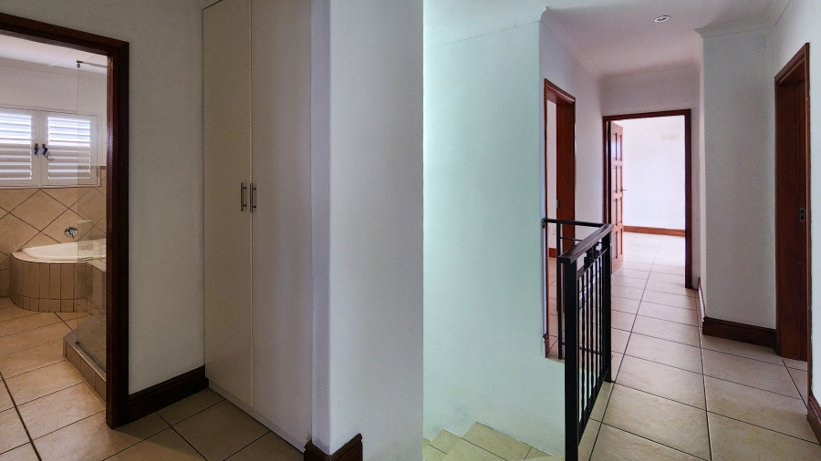 4 Bedroom Property for Sale in Sheffield Beach KwaZulu-Natal