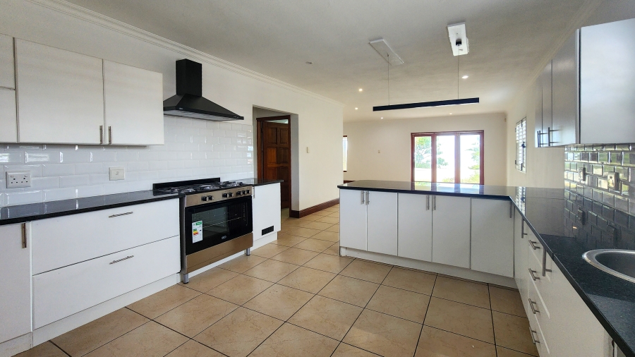 4 Bedroom Property for Sale in Sheffield Beach KwaZulu-Natal
