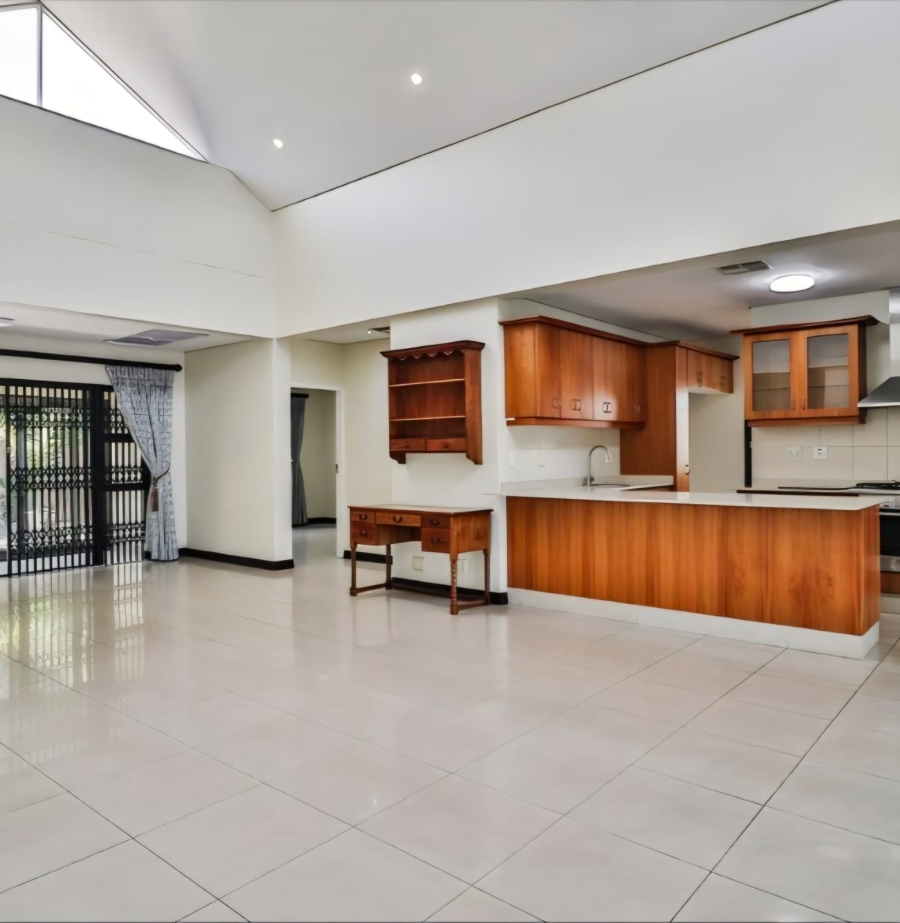 4 Bedroom Property for Sale in Dawncliffe KwaZulu-Natal