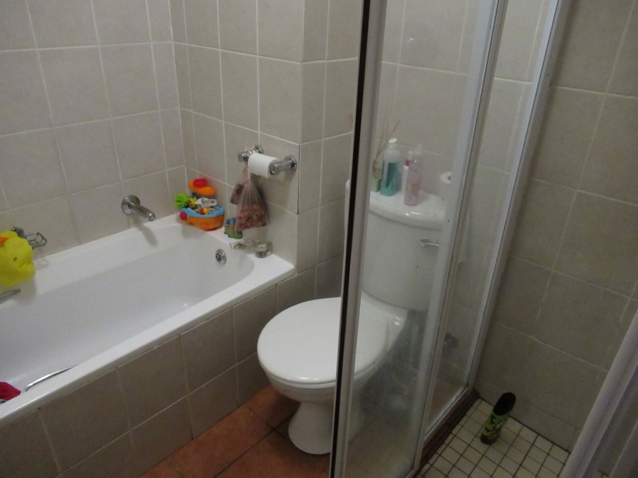 To Let 3 Bedroom Property for Rent in Assagay KwaZulu-Natal