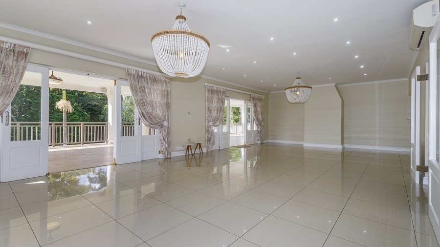 7 Bedroom Property for Sale in Kloof KwaZulu-Natal