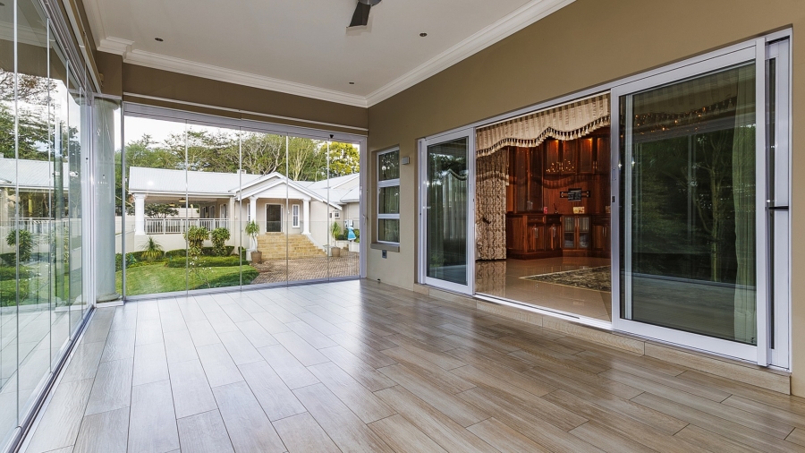 7 Bedroom Property for Sale in Kloof KwaZulu-Natal