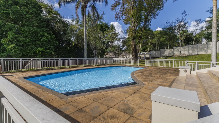 7 Bedroom Property for Sale in Kloof KwaZulu-Natal