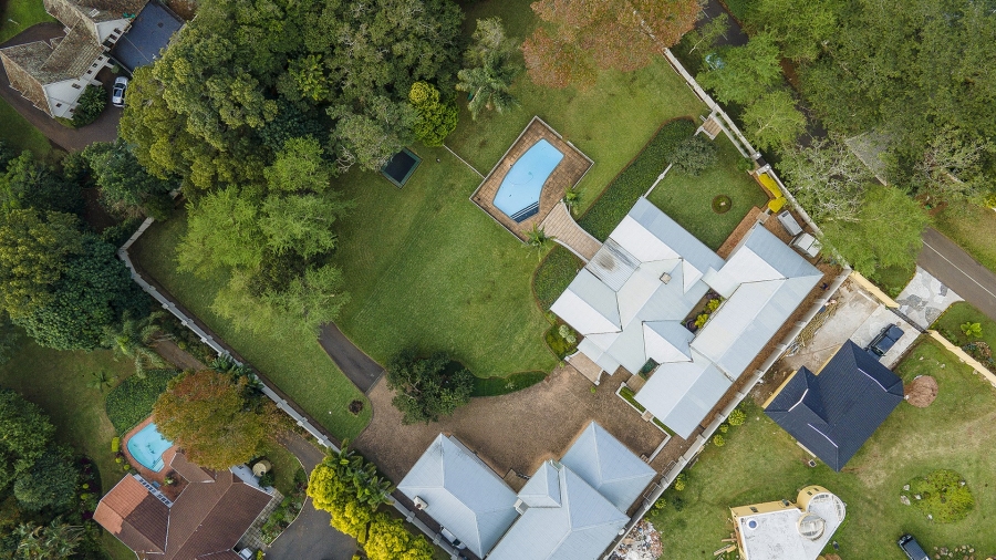 7 Bedroom Property for Sale in Kloof KwaZulu-Natal