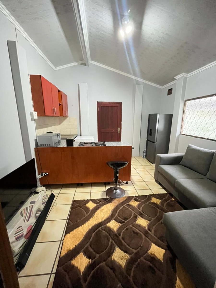 To Let 1 Bedroom Property for Rent in Winston Park KwaZulu-Natal