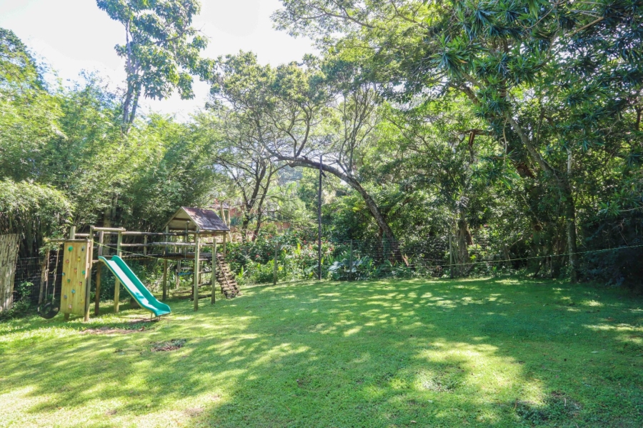4 Bedroom Property for Sale in Dawncliffe KwaZulu-Natal
