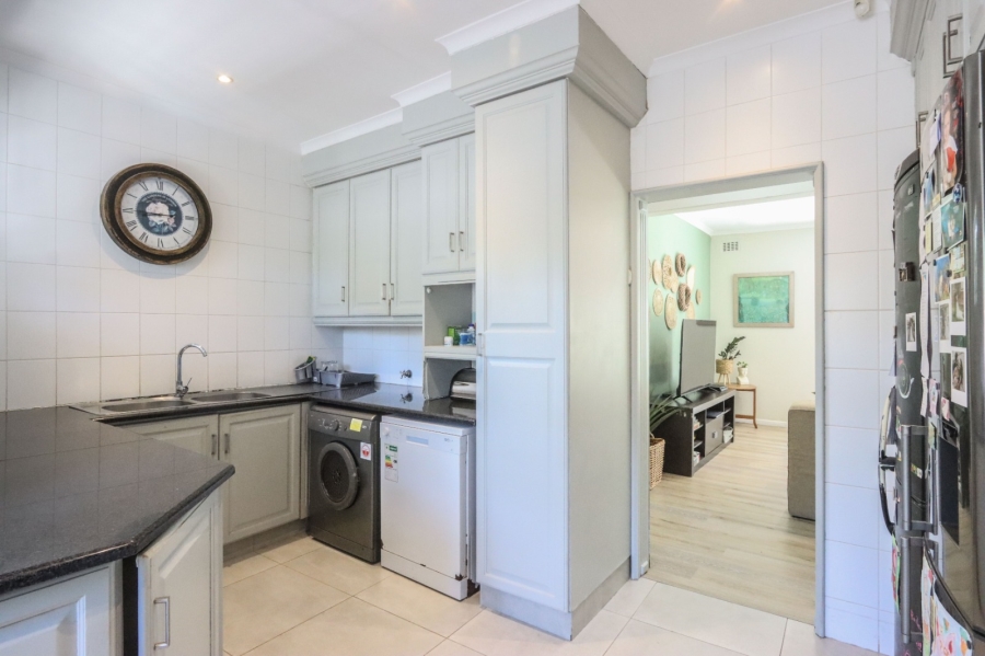 4 Bedroom Property for Sale in Dawncliffe KwaZulu-Natal