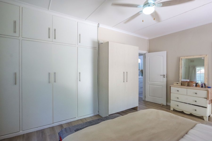 4 Bedroom Property for Sale in Dawncliffe KwaZulu-Natal