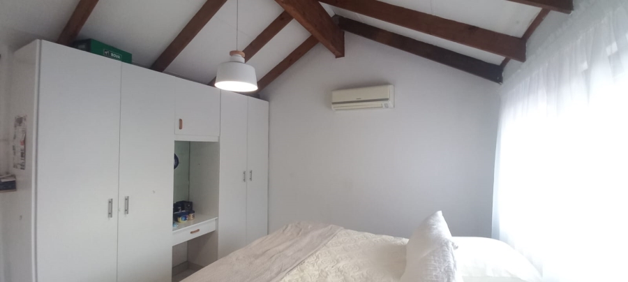 2 Bedroom Property for Sale in Umbilo KwaZulu-Natal