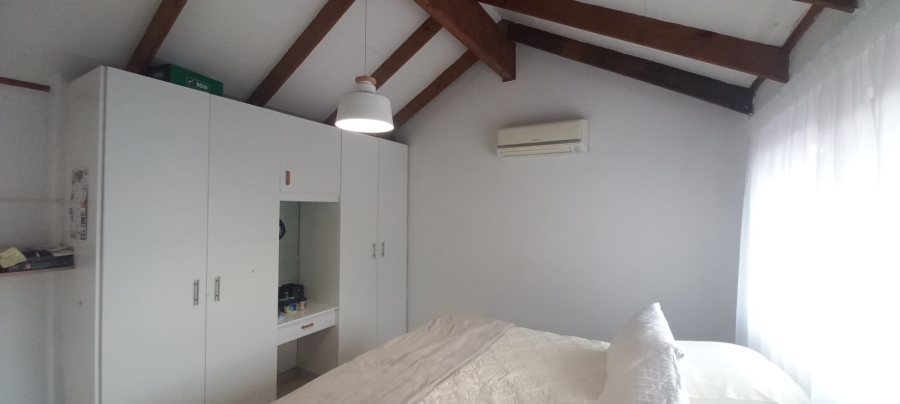 2 Bedroom Property for Sale in Umbilo KwaZulu-Natal