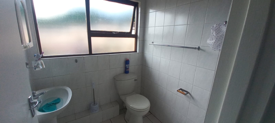 2 Bedroom Property for Sale in Umbilo KwaZulu-Natal