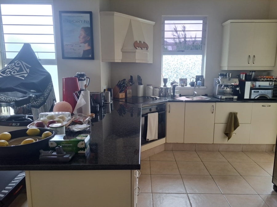 To Let 3 Bedroom Property for Rent in Assagay KwaZulu-Natal