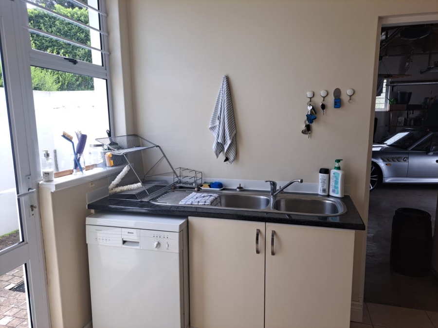 To Let 3 Bedroom Property for Rent in Assagay KwaZulu-Natal