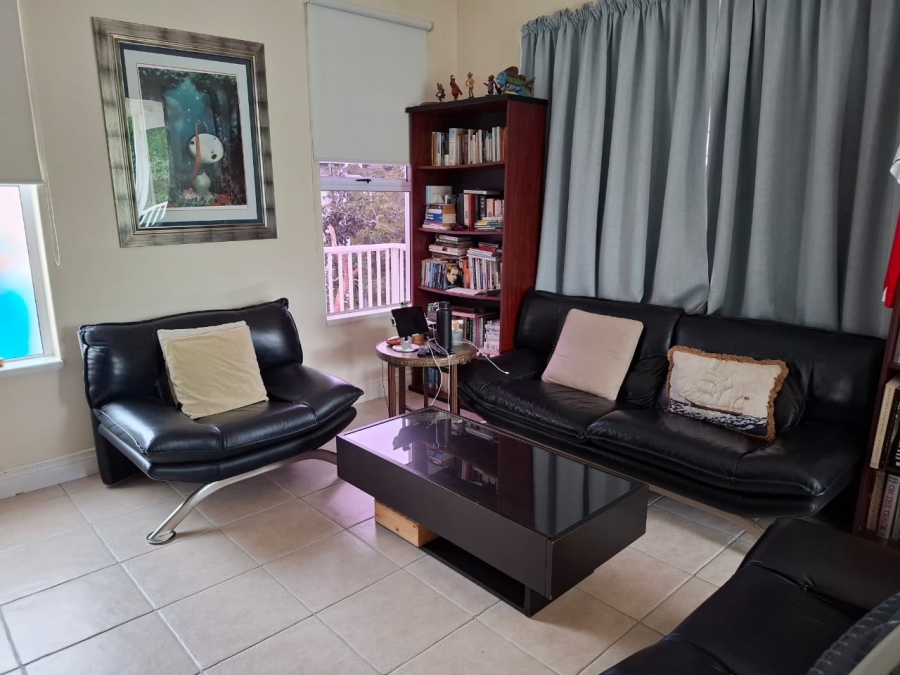 To Let 3 Bedroom Property for Rent in Assagay KwaZulu-Natal