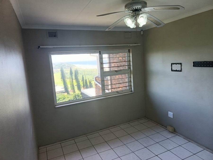 To Let 3 Bedroom Property for Rent in Athlone Park KwaZulu-Natal