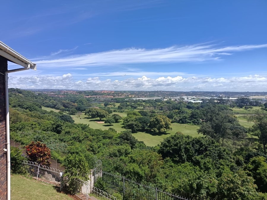 To Let 3 Bedroom Property for Rent in Athlone Park KwaZulu-Natal