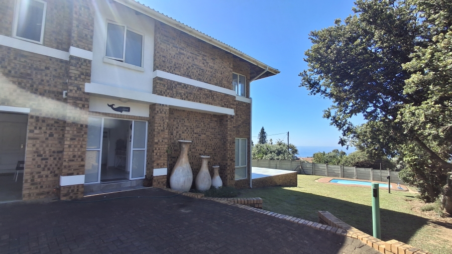 4 Bedroom Property for Sale in Leisure Bay KwaZulu-Natal