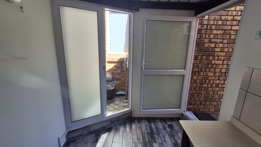 4 Bedroom Property for Sale in Leisure Bay KwaZulu-Natal