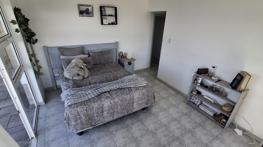 4 Bedroom Property for Sale in Leisure Bay KwaZulu-Natal