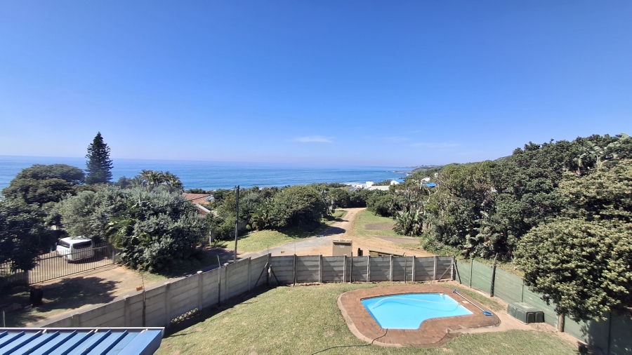 4 Bedroom Property for Sale in Leisure Bay KwaZulu-Natal
