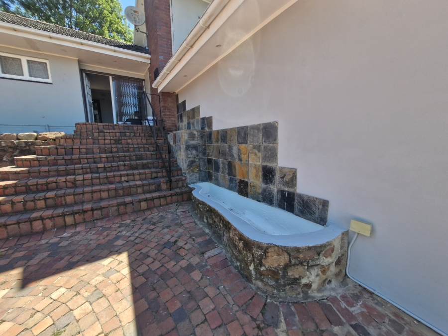 To Let 3 Bedroom Property for Rent in Dawncliffe KwaZulu-Natal