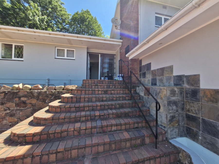 To Let 3 Bedroom Property for Rent in Dawncliffe KwaZulu-Natal
