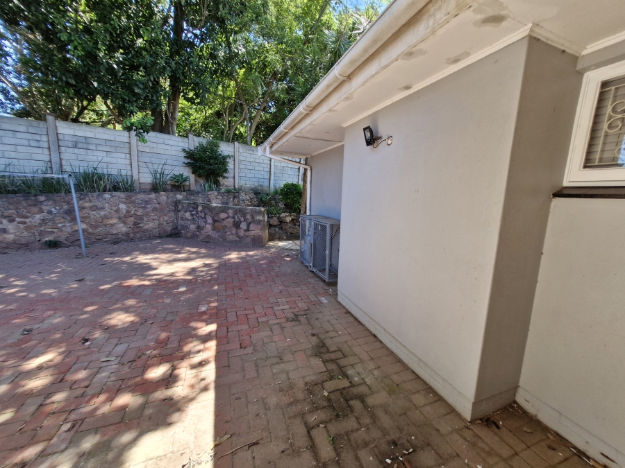 To Let 3 Bedroom Property for Rent in Dawncliffe KwaZulu-Natal