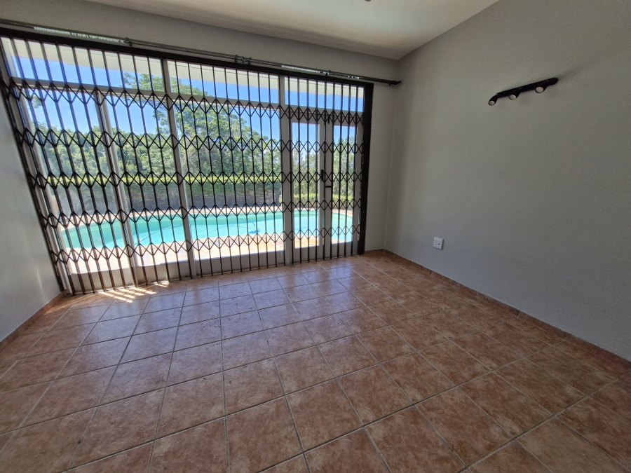 To Let 3 Bedroom Property for Rent in Dawncliffe KwaZulu-Natal