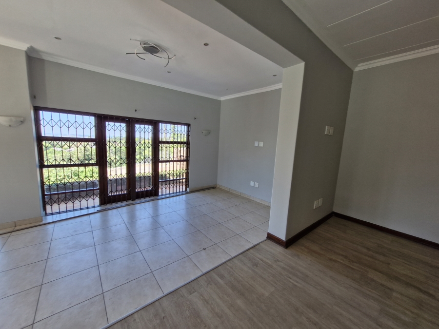 To Let 3 Bedroom Property for Rent in Dawncliffe KwaZulu-Natal
