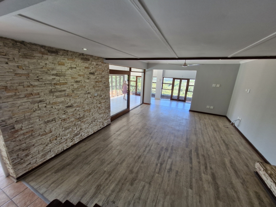 To Let 3 Bedroom Property for Rent in Dawncliffe KwaZulu-Natal