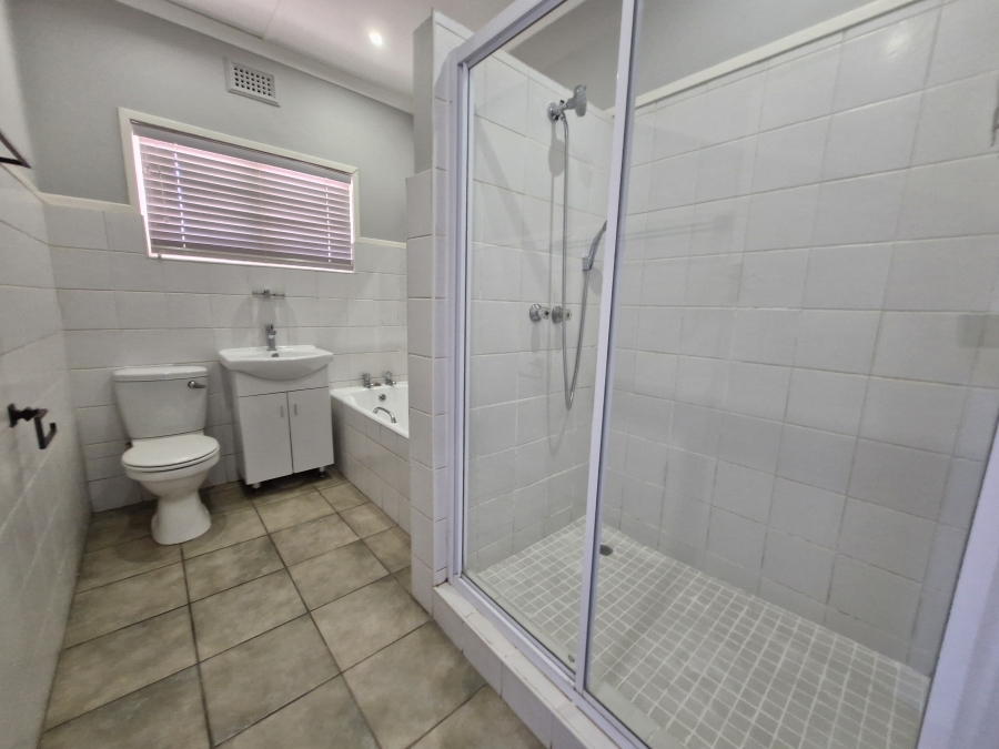 To Let 3 Bedroom Property for Rent in Dawncliffe KwaZulu-Natal