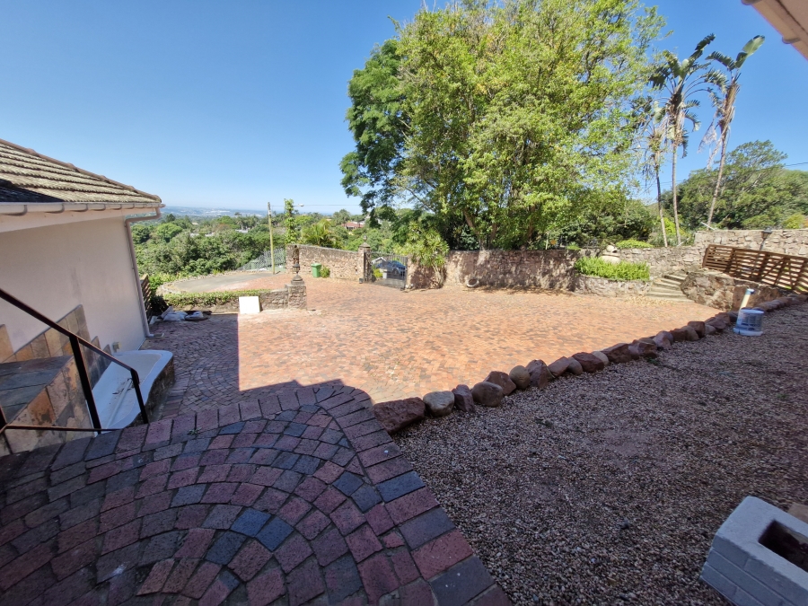 To Let 3 Bedroom Property for Rent in Dawncliffe KwaZulu-Natal