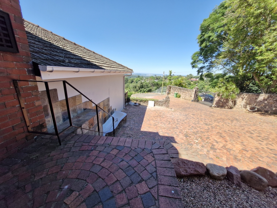 To Let 3 Bedroom Property for Rent in Dawncliffe KwaZulu-Natal
