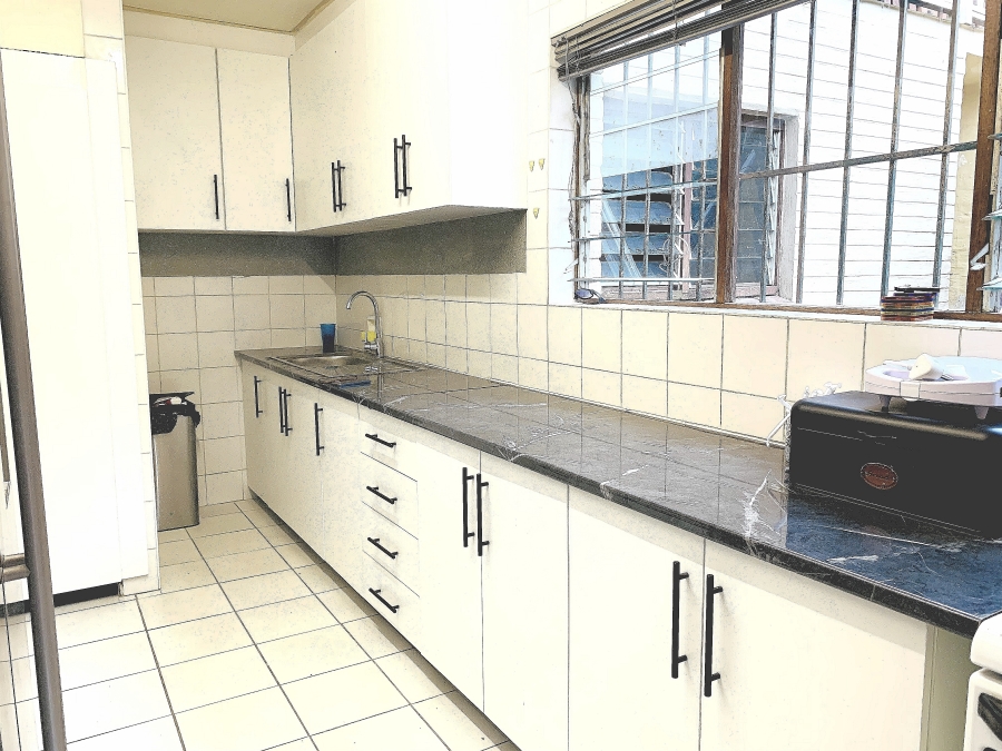 To Let 3 Bedroom Property for Rent in Glenmore KwaZulu-Natal