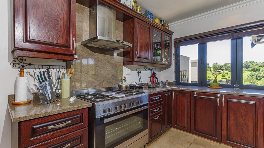 5 Bedroom Property for Sale in Cotswold Downs Estates KwaZulu-Natal