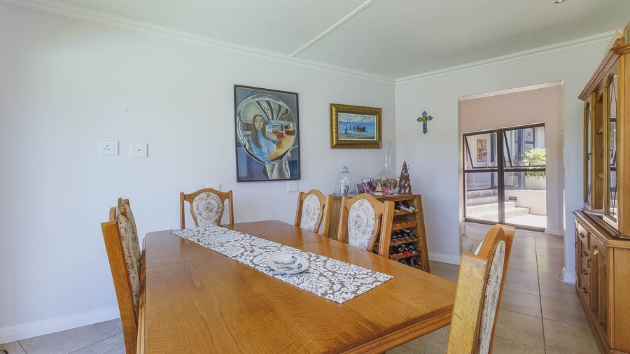 5 Bedroom Property for Sale in Cotswold Downs Estates KwaZulu-Natal