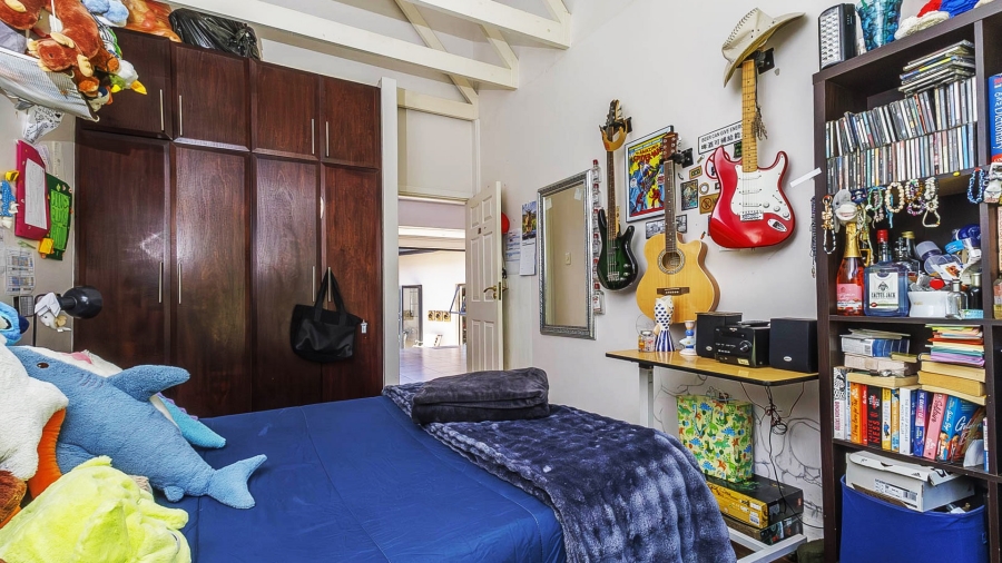 5 Bedroom Property for Sale in Cotswold Downs Estates KwaZulu-Natal