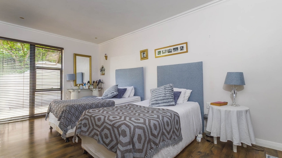 5 Bedroom Property for Sale in Cotswold Downs Estates KwaZulu-Natal