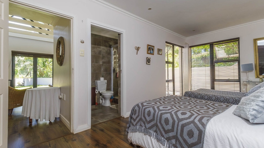 5 Bedroom Property for Sale in Cotswold Downs Estates KwaZulu-Natal