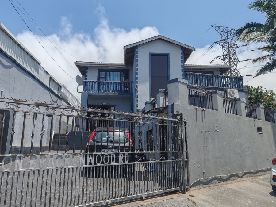 4 Bedroom Property for Sale in Woodview KwaZulu-Natal